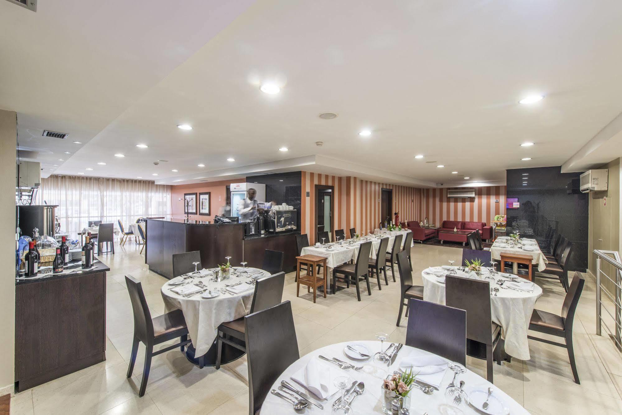 Rk Suite Hotel Λουάντα Εξωτερικό φωτογραφία